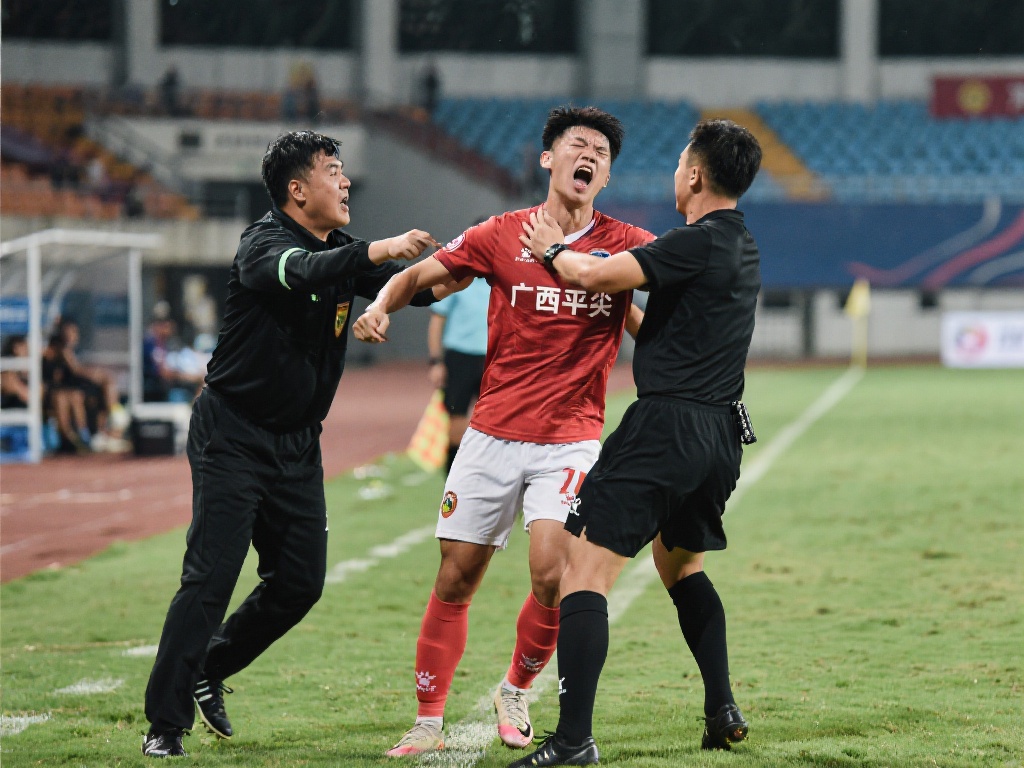 升球队攻击 升球队攻击